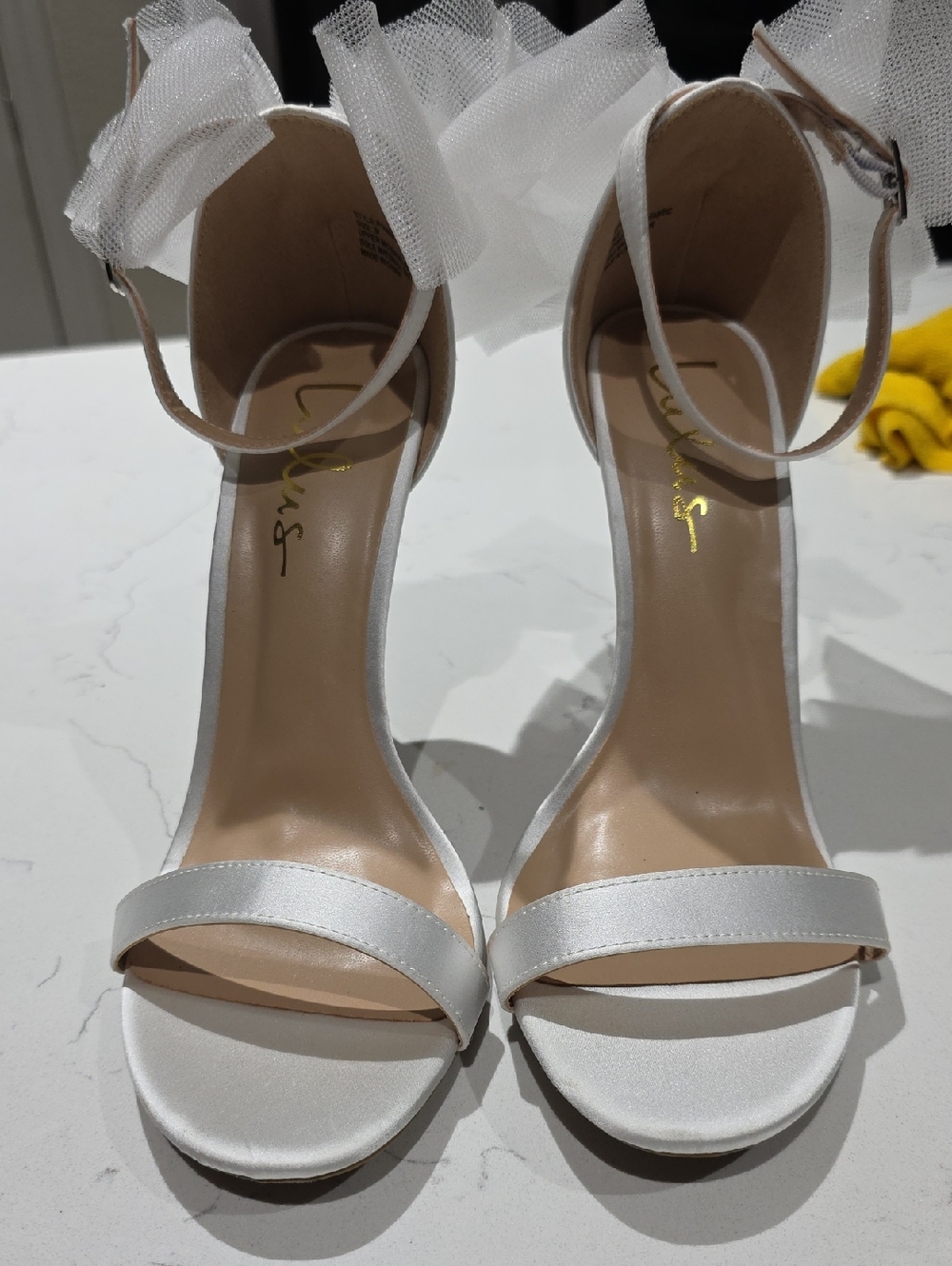 Lulus White Bow-Back Stiletto Sandals - Women Size 9.5 - Picture 4 of 9
